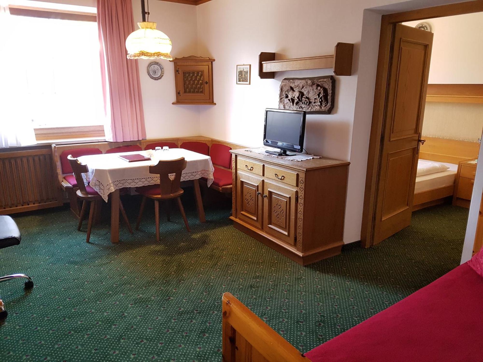 Hotel Garni Doris Castelrotto Rom bilde